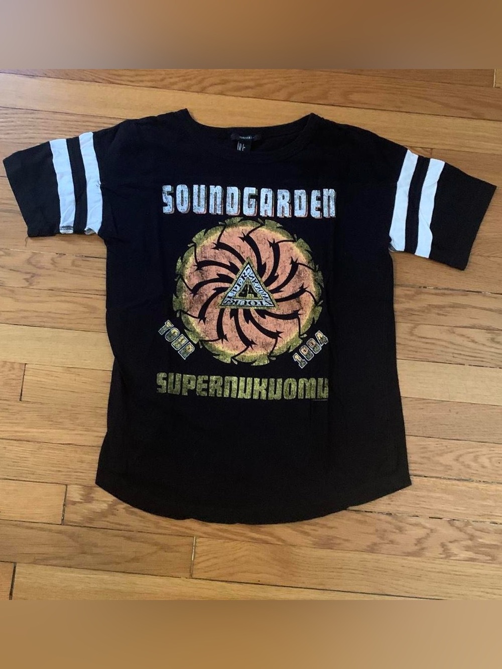 Soundgarden Superunknown Tour 1994 - Forever 21